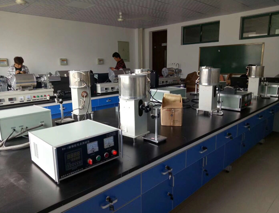 齊魯工業(yè)大學(xué)玻璃實驗室